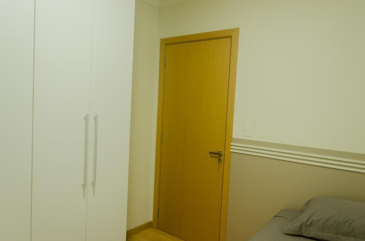 No Centro De Cascavel, Atras Do Ibis, Confortavel E Bom Gosto Cascavel  Eksteriør billede